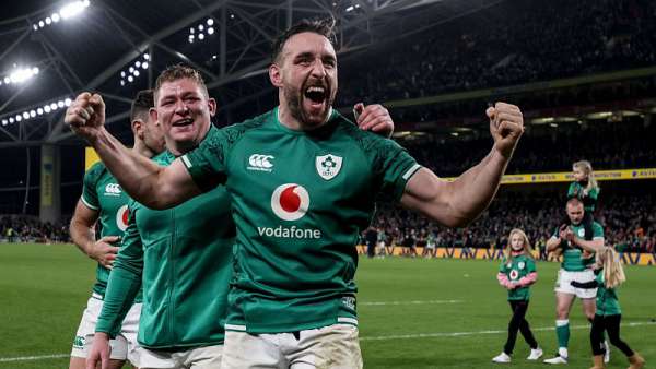 El festejo de Irlanda tras la victoria